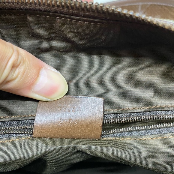 Authentic vintage Gucci Signature tote - Picture 14 of 14